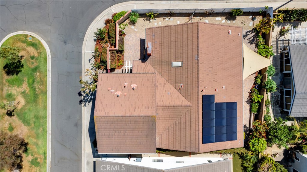 48091b95 8d5c 496f B8bc 6bb501eaadab