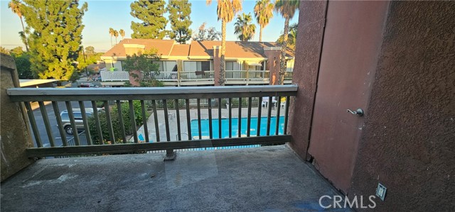 Detail Gallery Image 12 of 18 For 1085 Circle City Dr #202,  Corona,  CA 92879 - 2 Beds | 2 Baths