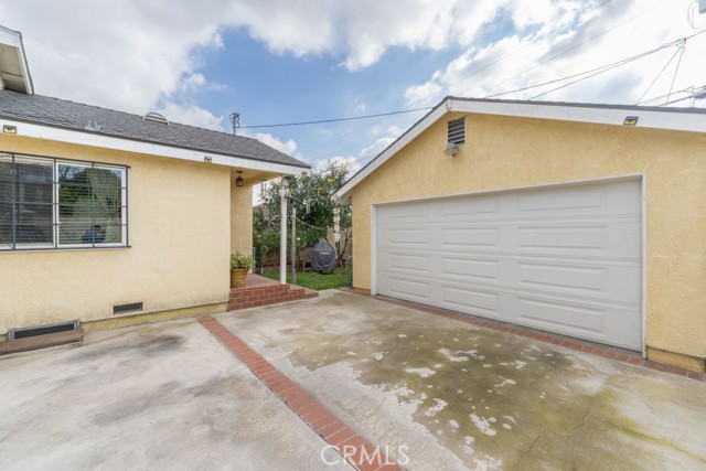 Detail Gallery Image 33 of 41 For 1656 E 63rd, Long Beach,  CA 90805 - 3 Beds | 2 Baths