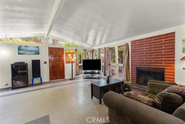 Image 19 of 38 For 1768 Wright Street
