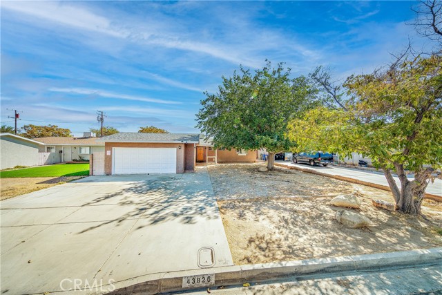 Image 3 for 43826 Adler Ave, Lancaster, CA 93534