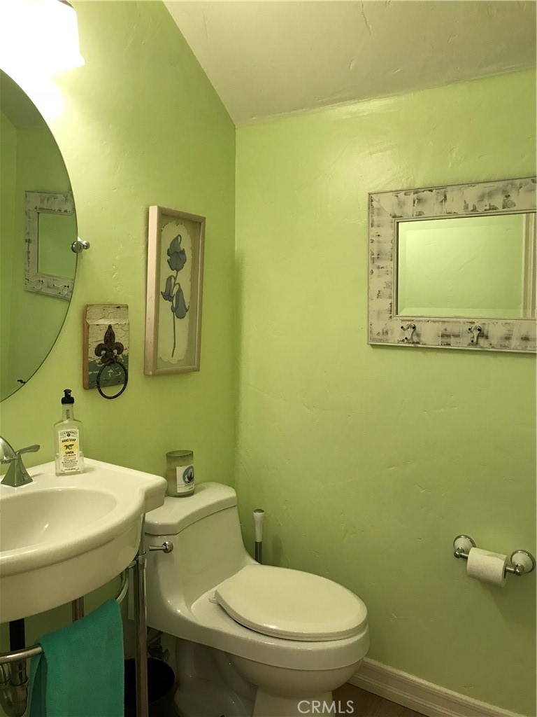 https://media.crmls.org/medias/480c0763-49df-4fab-856a-8234fc8d5cda.jpg?preset=X-Large