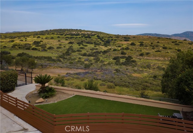 Detail Gallery Image 4 of 47 For 11790 Papagallo Ct, San Diego,  CA 92124 - 5 Beds | 3 Baths