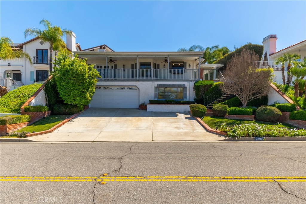 22081 Village Way Drive