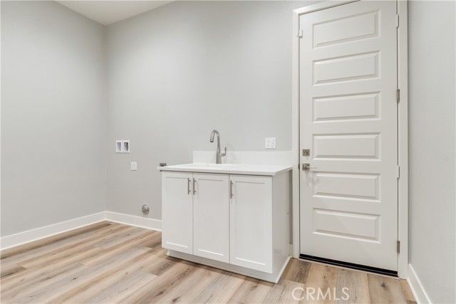 Detail Gallery Image 20 of 31 For 6532 Canyon Oaks Dr, Simi Valley,  CA 93063 - 4 Beds | 3/1 Baths