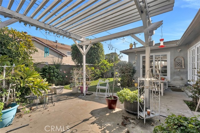 13406 Lancelot Avenue, Norwalk CA: https://media.crmls.org/medias/480dd584-7eff-4bc3-85f8-ddaabddcda34.jpg