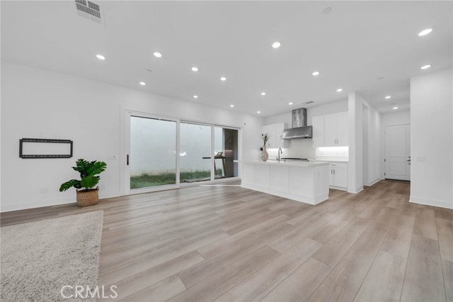 Detail Gallery Image 7 of 46 For 27216 Coyote Bush Ct, Valencia,  CA 91381 - 4 Beds | 5 Baths