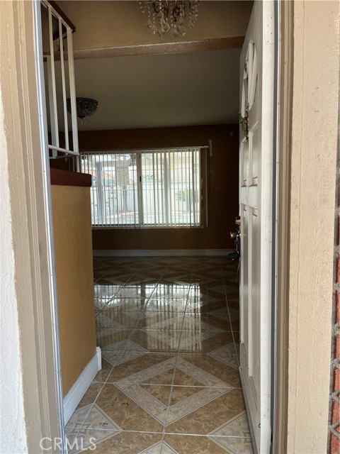 Detail Gallery Image 5 of 21 For 24411 Electra Ct, Moreno Valley,  CA 92551 - 3 Beds | 2/1 Baths