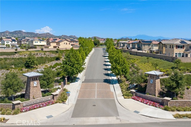 Detail Gallery Image 45 of 48 For 24256 White Willow, Murrieta,  CA 92562 - 4 Beds | 2/1 Baths