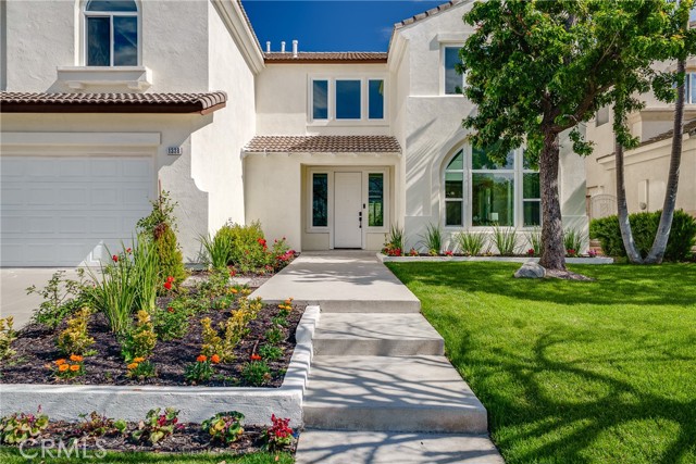 Image 4 of 44 For 1338 Golden Coast