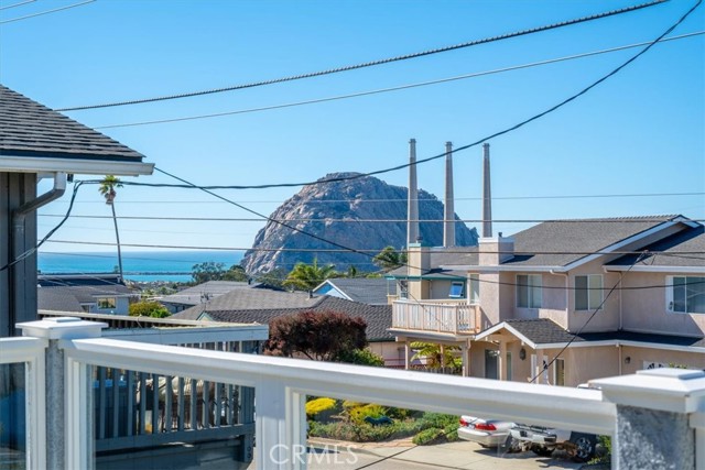 Detail Gallery Image 14 of 60 For 590 Downing Street, Morro Bay,  CA 93442 - 3 Beds | 2/1 Baths