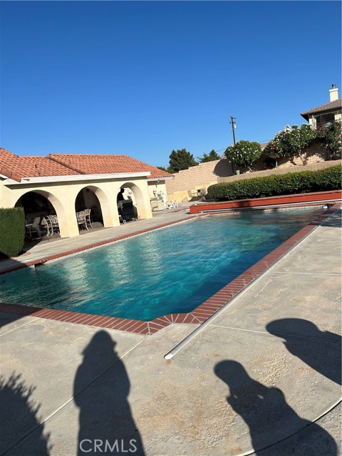 15166 Pocahantas Street, Apple Valley CA: https://media.crmls.org/medias/480f0fd8-20c7-4787-9b5a-93c14ecfb507.jpg