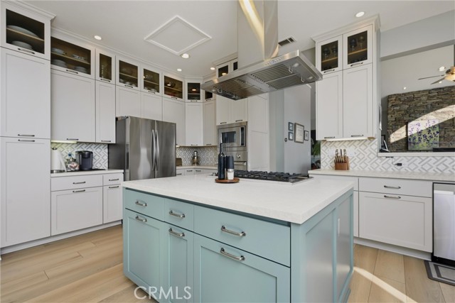 Image 17 of 72 For 18530 Glenwood Rd.