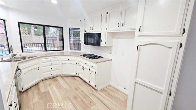 Detail Gallery Image 31 of 59 For 7001 Margaret Ct, Bakersfield,  CA 93309 - 4 Beds | 2 Baths