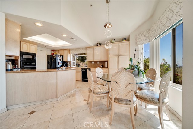 13014 Louise Avenue photo 6