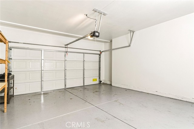 27220 Sterling Grove Lane, Canyon Country CA: https://media.crmls.org/medias/48123085-8fd6-40f4-a1a1-5ff4f225ed77.jpg