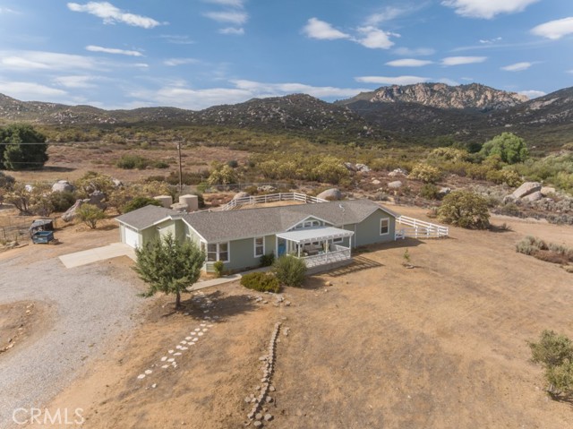 Detail Gallery Image 1 of 72 For 40110 N Preakness Ct, Aguanga,  CA 92536 - 4 Beds | 3 Baths