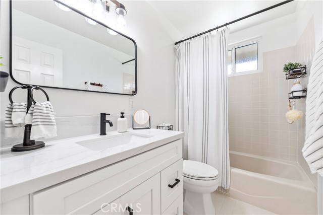 5481 Santa Gertrudes Ave, Garden Grove CA: https://media.crmls.org/medias/48138cf6-d5d9-4185-8149-f957779237be.jpg