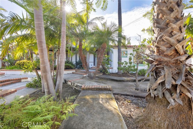 33792 Blue Lantern Street, Dana Point CA: https://media.crmls.org/medias/48139611-14c3-42f6-b2a6-9aab02f26699.jpg
