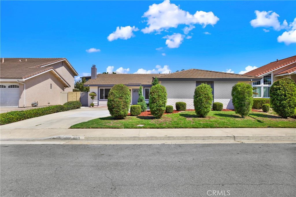 MLS #OC26160499 image #1