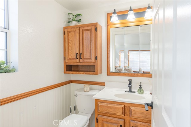43144 Moonridge Road, Big Bear Lake CA: https://media.crmls.org/medias/48141745-c3b3-4d23-a009-5740c5d19714.jpg