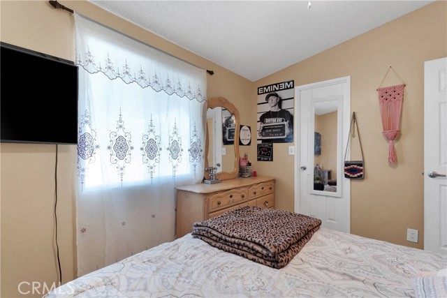 Detail Gallery Image 18 of 28 For 18870 Dogwood Ct, Adelanto,  CA 92301 - 3 Beds | 2 Baths