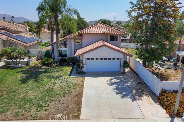 29870 Corte Cruzada, Menifee CA: https://media.crmls.org/medias/4814513e-fc26-436a-8322-61d7f0e3a981.jpg