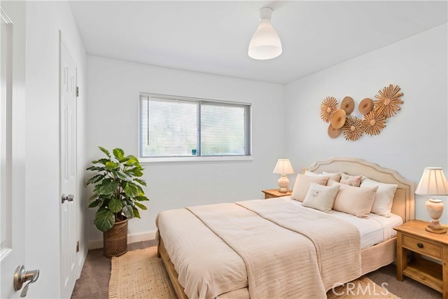 2241 Cordero Avenue, Simi Valley CA: https://media.crmls.org/medias/481467bc-c91b-4ace-855b-007ef7d8ba27.jpg