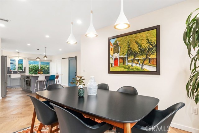 Image 8 of 26 For 21225 Kent Avenue