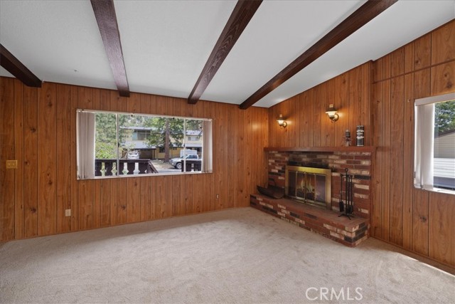 Detail Gallery Image 4 of 26 For 951 Snowbird Rd, Wrightwood,  CA 92397 - 2 Beds | 1 Baths