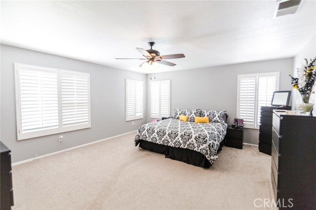 Detail Gallery Image 14 of 48 For 2340 Talbot Cir, Corona,  CA 92882 - 4 Beds | 2/1 Baths