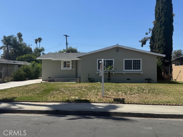 5710 Burlingame Drive, Riverside CA: https://media.crmls.org/medias/48168dec-9191-484a-b4dd-83f46e47136f.jpg