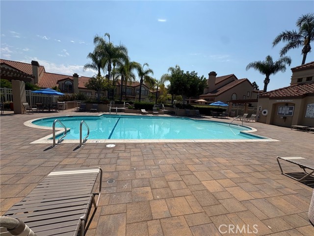 25 Via Falerno, Aliso Viejo CA: https://media.crmls.org/medias/4816f8e1-0bba-42d7-a607-a266fee2fcf8.jpg