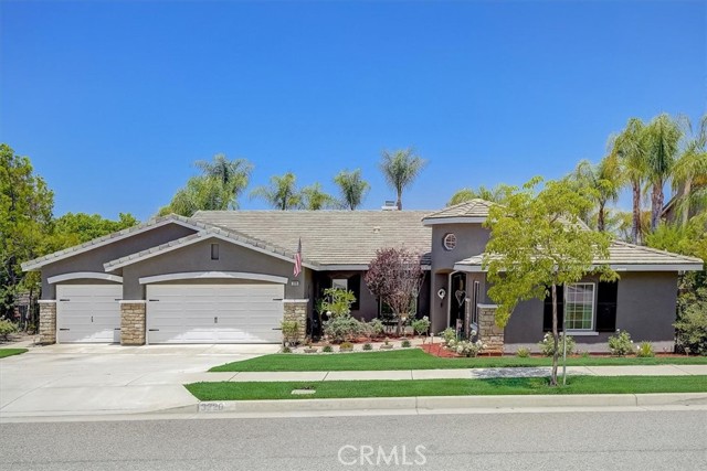 3220 Chris Wren Circle, Corona, CA 92881