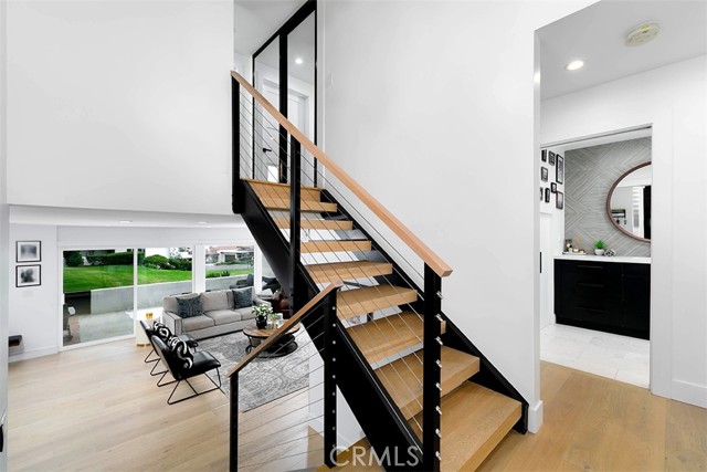 2111 Vista Entrada, Newport Beach CA: https://media.crmls.org/medias/48177eac-ed85-4f19-b612-115f236de0d1.jpg