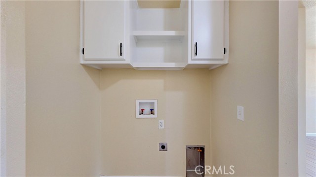 24254 Yucca Loma Road, Apple Valley CA: https://media.crmls.org/medias/48183f1d-6203-408f-8f8b-7176f78971a8.jpg