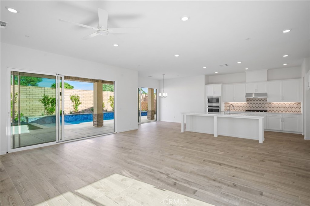 MLS #CV25238640 image #15