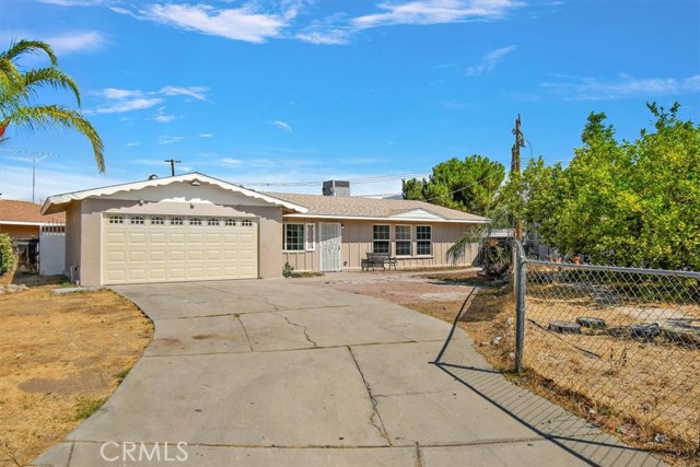 Detail Gallery Image 1 of 1 For 27142 Fleming St, Highland,  CA 92346 - 4 Beds | 2 Baths