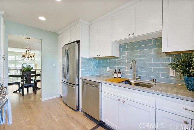 2 Bed Home for Sale in Sherman Oaks, California