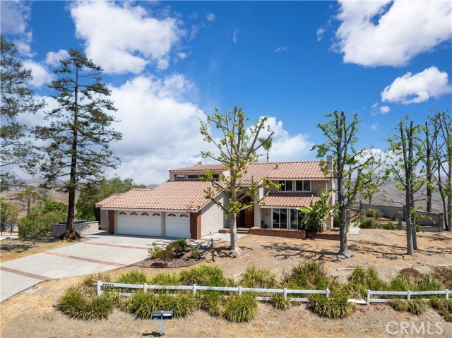 24042 Falcons View Dr, Diamond Bar, CA 91765