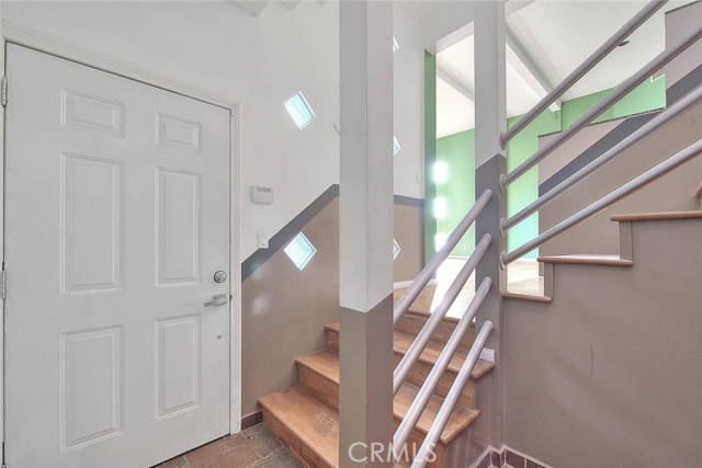 Detail Gallery Image 9 of 69 For 6423 Deep Dell, Hollywood,  CA 90068 - 3 Beds | 2/1 Baths