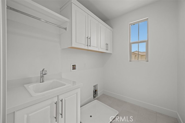 Detail Gallery Image 13 of 23 For 155 Somera, Irvine,  CA 92602 - 4 Beds | 3 Baths