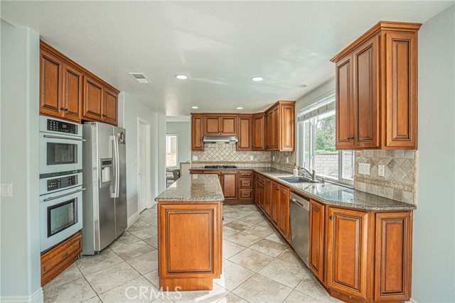 Detail Gallery Image 25 of 53 For 4831 Corso Cir, Cypress,  CA 90630 - 4 Beds | 2/1 Baths