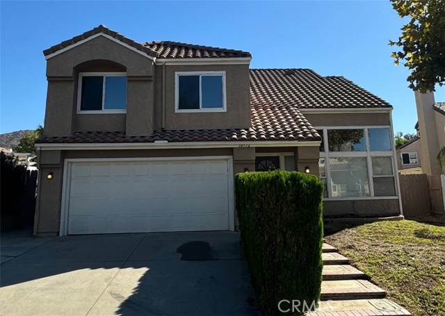 Detail Gallery Image 1 of 40 For 10572 Pepper Ridge Ln, Moreno Valley,  CA 92557 - 4 Beds | 2/1 Baths