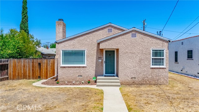 265 W Pershing Court, Covina CA: https://media.crmls.org/medias/481e7d64-564b-4a19-8021-c8948528e124.jpg