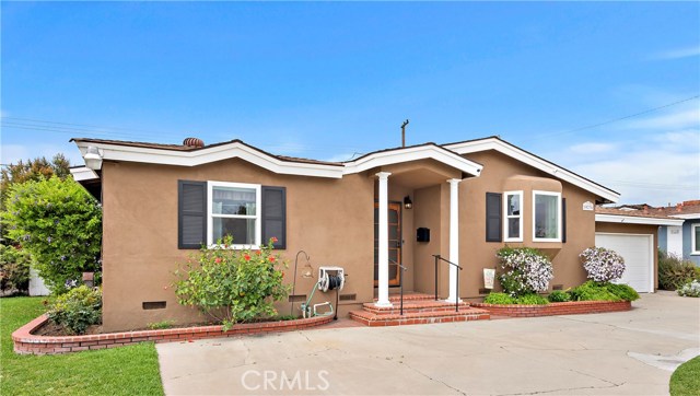 10236 Malinda Ln, Garden Grove, CA 92840