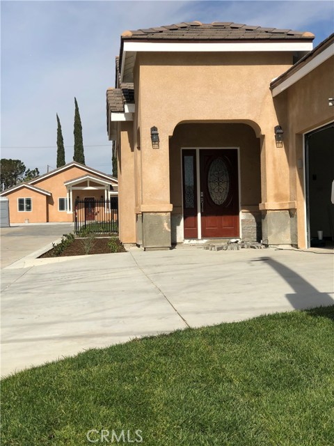 17550 Fairfax St, Fontana, CA 92336