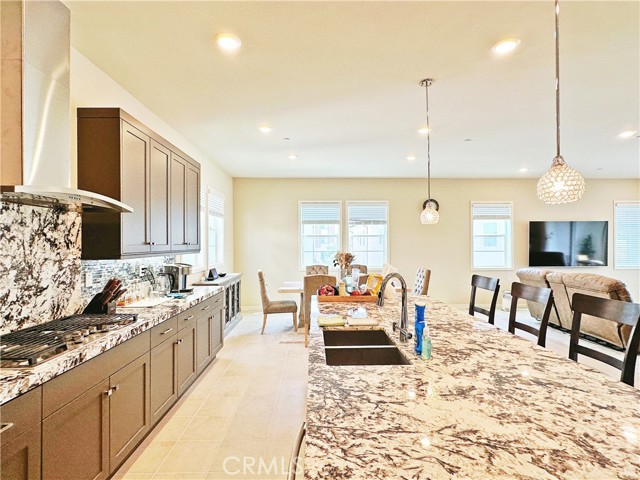 207 Frame, Irvine, CA, 92618 207 Frame, Irvine, CA, 92618