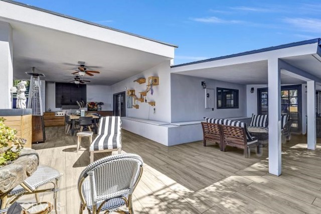 Detail Gallery Image 23 of 24 For 2237 Golden Cir, Newport Beach,  CA 92660 - 3 Beds | 2 Baths