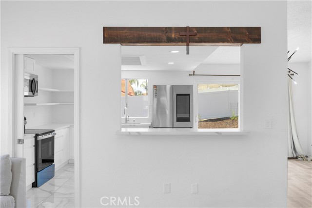 29817 Sloop Drive, Canyon Lake CA: https://media.crmls.org/medias/48208470-3e14-4f35-925e-78108c71ae52.jpg